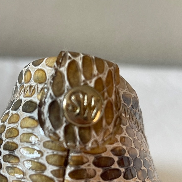 Stuart Weitzman JUST SO Beige Snakeskin Peep Toe Platform Stiletto Pumps Sz 8 M - Picture 12 of 16